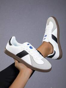 男士多功能运动鞋，包括训练鞋、休闲鞋、系带平底鞋、学生运动鞋、室内健身鞋 - 白色 - 查看 1