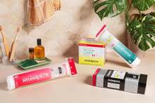 Swisspers Premium Cotton Rounds - 100% Chlorine Free Cotton Face Pads For Makeup, Nail Polish Removal - Dermatologist Tested And Hypoallergenic, Made In USA - 100 Pads (Pack Of 3) - ColorC - 查看 9