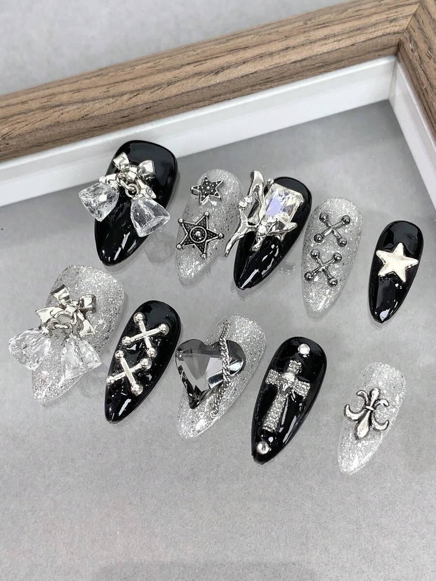 Cool Black Heart Design Pure Handmade Press-On Nails For Daily Life, Parties And Gatherings Nail Supplies - Multicolor - View 1