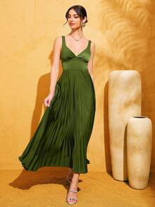 LOVE&LEMONADE 时尚绿色无袖V领吊带露背交叉A字荷叶边连衣裙 - 綠色 - 查看 1