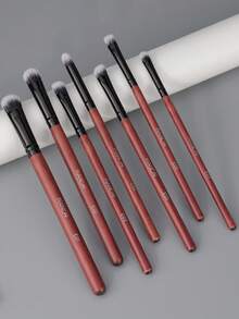 Set di 7 pennelli per trucco degli occhi, pennelli per occhi portatili, pennelli professionali per sfumatura di ombretti, ombretti con setole morbide e manico in legno, adatti per ombretto, sopracciglia, eyeliner e miscelazione. - Multicolore - Visualizzare 7