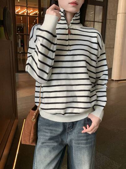 条纹高领拉链宽松柔软针织毛衣，女士款，秋冬款，随机面料