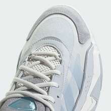 Adidas 经典复古运动鞋，男女通用时尚休闲鞋 JI2545 - 晶白/淺藍/淺銀 - 查看 4