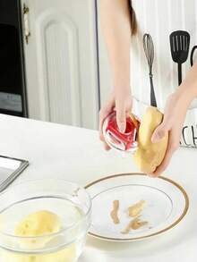 Apple Peeler "3-In-1" Multi-Functional Blade With Button For Easy Switching | Non-Slip Handle | Stainless Steel Kitchen Peeler Stainless Steel Potato Peeler, Slicer, Shredder, Vegetable And Fruit Peeler(1pc,Color Random) - 隨機顏色 - 查看 7