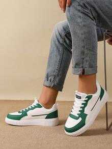 Unisex Casual Sports Sneakers, Non-Slip Student Skateboard Shoes, Versatile Fashion Sneakers For All Seasons, Size 36-45 - Green - View 3
