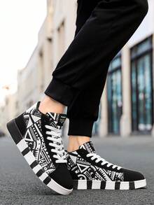 Men's Personalized Black & White Contrast Canvas Geometric Pattern Lace-Up Athletic Running Shoes, Couple Style Fashion All-Over Random Graffiti Print Casual Comfortable Sneakers - White and Black - View 9