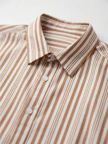 Top Slim Fit Listrada Masculina, Top Listrada Laranja Brilhante e Branca, Top de Manga Curta Minimalista e Estilosa, Essencial de Verão Refinado e Refrescante - Multicolorido - Visão 5