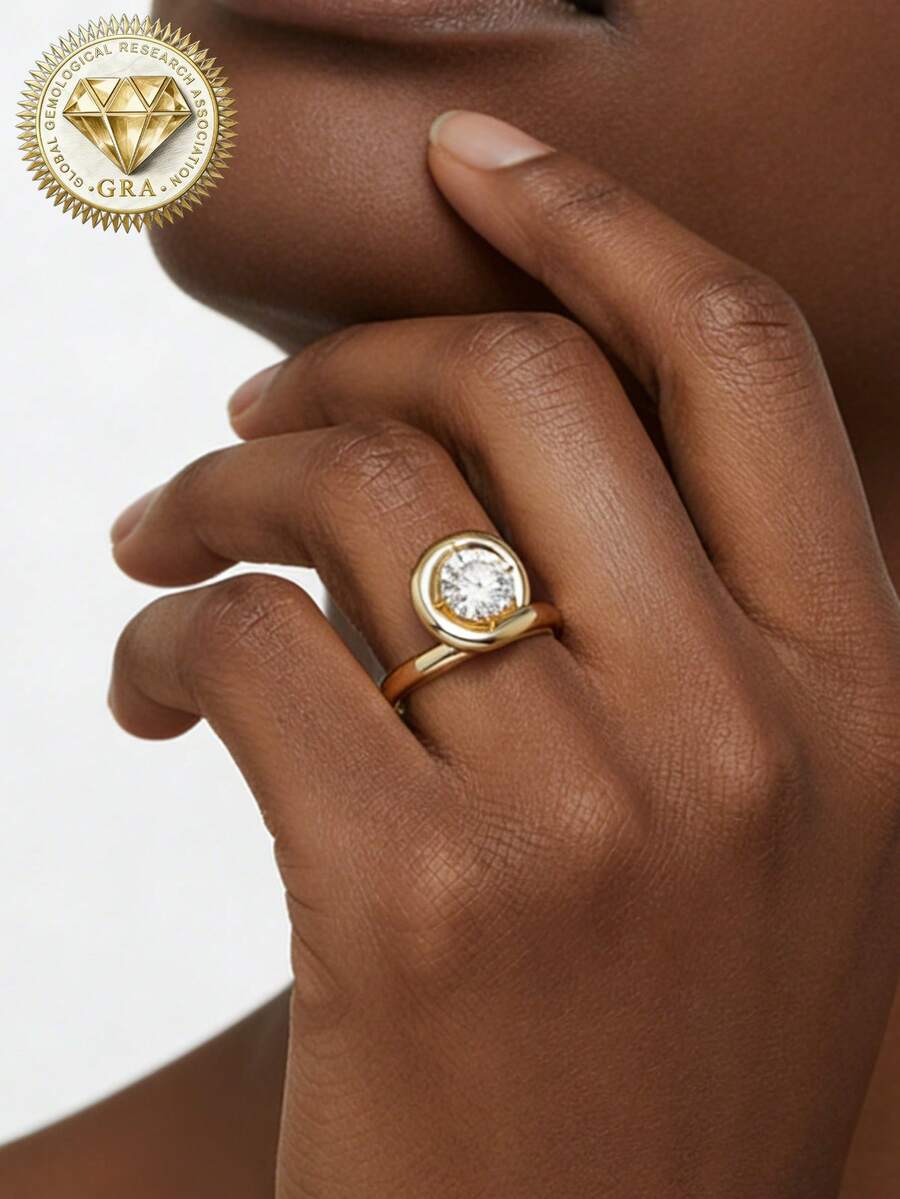 女士订婚戒指，金色圆形戒指，2.8克S925纯银，镶嵌2克拉莫桑石，波西米亚复古风格，适合订婚、求婚、结婚纪念日、情人节等场合，附赠莫桑石证书和精美礼盒