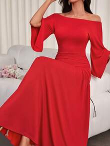 This Elegant, Stylish New Pure Red A-Line Dress Features A Large Collar, Irregular Sleeves, And Pleated Knitted Panels - Perfect For Graduation Parties, Holiday Events, Dates, And Other Occasions.