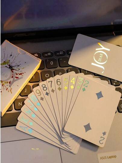 1pc Hot Selling Reflective Playing Cards Set - Essential For Outdoor, Dorm, Home, Party Entertainment, Games/Hobbies, Collectibles, Party Supplies/Party Decorations/Party Gifts, Board Games, Sports & Outdoor Games, Juggling Set