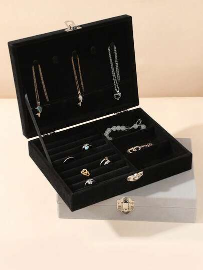 1pc Velvet Jewelry Box, Large Capacity Jewelry Storage Box, Jewelry Display Tray, Necklace Earrings Jewelry Organizer Box, White Simple Compartment Jewelry Display Stand With Dust-Proof And Anti-Oxidation Function, Minimalist Portable Jewelry Box, Travel Jewelry Storage Bag, Small Ring Earring Jewelry Box, Suitable For Earrings, Necklaces, Rings, Portable, Spacious, With Buckle, Lipstick, Watches, Gift For Women, Girls, Girlfriend, Valentine's Day, Halloween, New Year