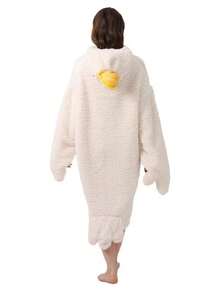 Bộ 2 món gồm áo khoác nỉ lông ngỗng cỡ lớn có mũ trùm đầu và túi, kèm dép đi trong nhà hình chân ngỗng. Chất liệu vải flannel ấm áp và thoải mái, món quà hoàn hảo cho người lớn - món quà ấm áp nhất. - Nhiều màu - Xem 5