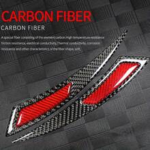 这款贴纸由 2 片高品质真碳纤维编织而成，表面涂有透明树脂涂层，呈现出逼真的三维纹理外观，模仿了专业汽车碳纤维部件。 - 彩色 - 查看 8