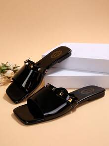 女士黑色方头铆钉搭扣平底凉鞋，皮革鞋面沙滩拖鞋，优雅休闲百搭夏季平底凉鞋 - 黑色 - 查看 12