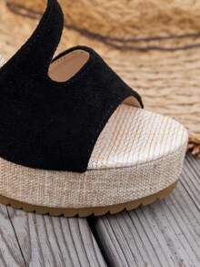 Women Wedges & Flatform - Black - View 8