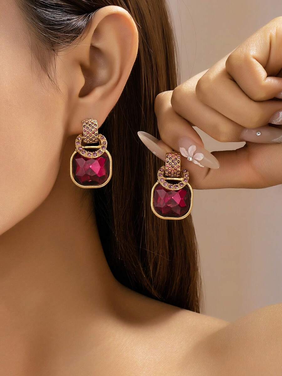 1 Pair Elegant Geometric Cubic Purple Rhinestone Earrings, Fashionable & Minimalist Design Suitable For Women's Daily Wear Or Gift - Purple - View 1