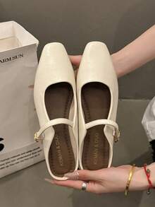 Giày bệt Mary Jane kiểu retro mới cho nữ, giày bệt quai mảnh tối giản, mềm mại, thanh lịch cho mùa xuân/hè. - Màu be - Xem 12
