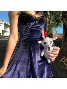 Womens Gothic Lolita Dress Velvet Camisole Dresses Sleeveless Spaghetti Strap Punk Grunge Emo Dress Goth Alt Witchy Fairy Dress Ruffle V-Neck Lace Trim Bowknot One-Piece Halloween Costumes - 紫羅蘭色 - 查看 7