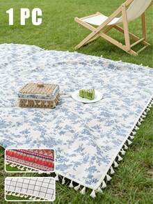 1 件装春日蓝花卉流苏露营毯 - 面料柔软，饰有迷人的花卉图案和流苏边。适用于海滩旅行、露营探险、徒步旅行、家庭音乐会、公园野餐、后院聚会、户外电影之夜、室内餐桌装饰、派对餐桌布置、庭院休闲、花园派对、节日晚餐和休闲活动。 - 彩色 - 查看 2