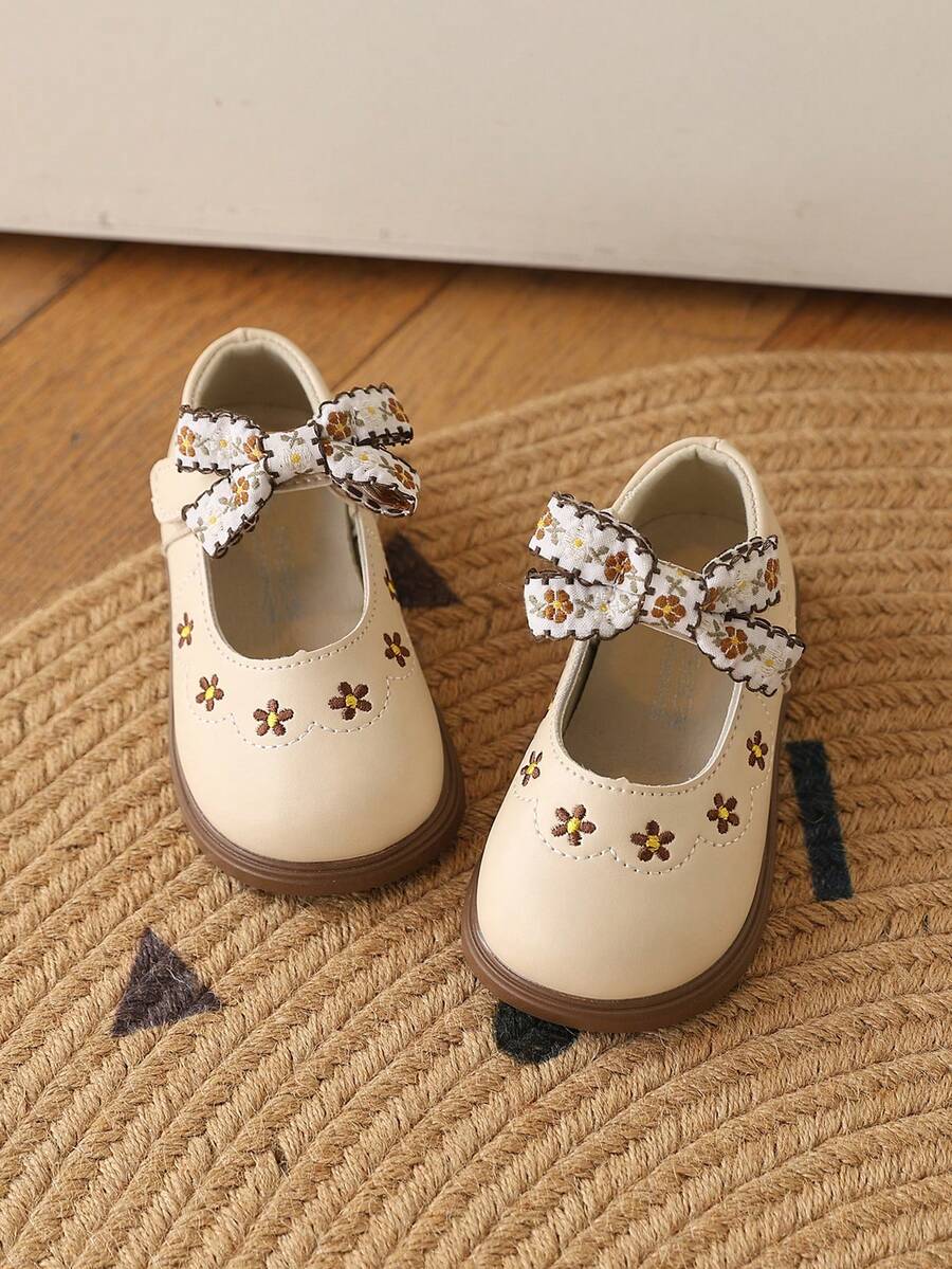 1双女童花朵蝴蝶结软底童鞋，春秋季 - 杏色 - 查看 1