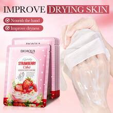 1/3/5pairs Strawberry Cake Nourishing And Smoothing Hand Mask, Specially Designed For Dry, Chapped Hands, It Moisturizes, Soothes, And Deeply Nourishes, Creating A Comfortable Autumn/Winter Look, Suitable For Autumn/Winter Seasons, Y2K, Halloween, Parties, New Year's, Thanksgiving, And Other Occasions, It Also Makes A Wonderful Gift.