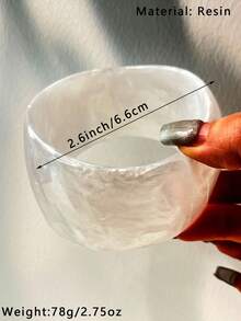 1件宽版不对称几何树脂手镯，饰有贝壳铆钉，可叠戴，时尚迷人，适合日常佩戴。 - 彩色 - 查看 11