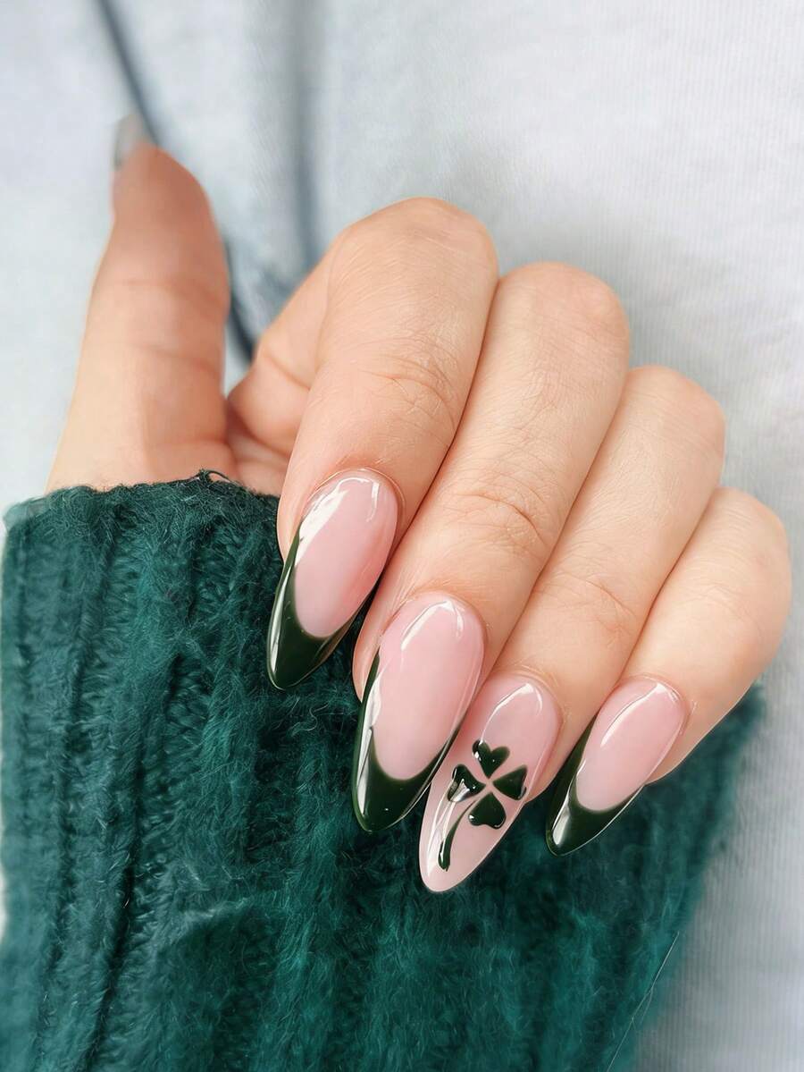 24 قطعة أظافر لوح طويلة بشكل اللوز لشهر رمضان، أظافر فرنسية بتصميم البرسيم الأخضر الداكن لعيد القديس باتريك، أظافر طويلة كاملة الغطاء لامعة، مجموعة أظافر صناعية تشمل: 1 قطعة غراء جيلي و 1 قطعة مبرد أظافر، سهلة الارتداء للاستخدام اليومي وتصميم الأظافر الفرنسية للنساء والفتيات - متعدد الألوان - مشاهدة 1