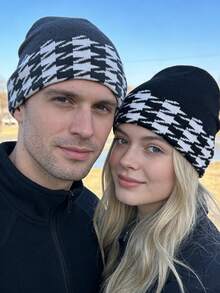 1pc Women's Knit Beanie Hat, Halloween Funny Girl Graphic Headwear Warm Accessories - Beautiful Girl Style - View 14