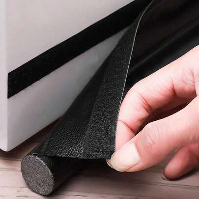 1 قطعة من شريط إحكام قاع الباب المرن، مقاوم للرياح والصوت والغبار، عازل للحرارة. مناسب لباب الزجاج وباب الأمان والباب الخشبي وباب غرفة النوم، يوفر عزل صوتي فعال وحماية من الاصطدام