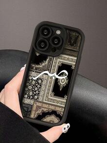 黑色金色波斯地毯图案搭配阿拉伯书法图案手机壳，创意个性化高端中东红色图案标语设计，黑色磨砂质感全包覆式防尘防水软壳，兼容 17/16/15/14/13/12/11/Pro/ProMax/X/XR/XS/XSMAX/7/8/PLUS和Galaxy机型，生日和节日送给朋友、家人、情侣的理想礼物。 - 黑色 - 查看 5