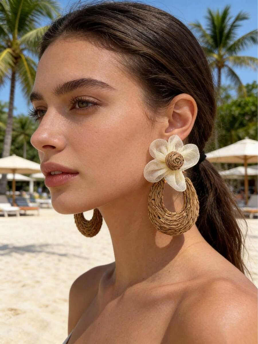 1 Pair Bohemian Vacation Style Earrings With Simple And Personalized Five-Leaf Flower+Circular Earrings, Handmade And Woven Grass Suitable For Women's Daily Wear - Multicolor - View 1