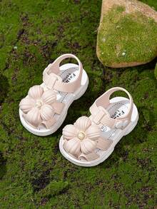 1 Pair Summer New Soft Bottom Lightweight & Comfortable Toddler Girls Sandals, Soft Rubber Non-Slip Closed Toe Flat Shoes - Beige - View 1