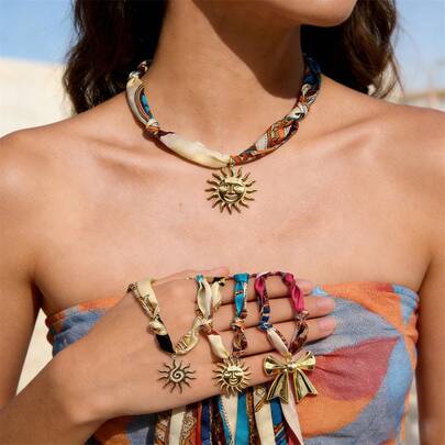 BMOR Holiday Style Multi-Charm Scarf Necklace 18K Gold-Plated Stainless Steel Heart Sun Decoration Women's Jewelry