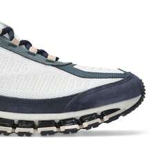 Asics 男女通用 GEL-QUANTUM 360 I AMP 休闲运动鞋，低帮 1203A731-101 - 黑與白 - 查看 4