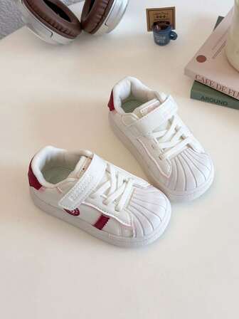 1 par de zapatillas casuales de suela blanda y antideslizante para niños, con parte superior de cuero transpirable, adecuadas para niños pequeños, bebés, uso al aire libre, escuela, para todas las estaciones