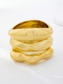 Bộ 3 vòng tay nữ mạ vàng, kiểu dáng cơ bản với các họa tiết hình vuông và tròn. - Vàng - Xem 5