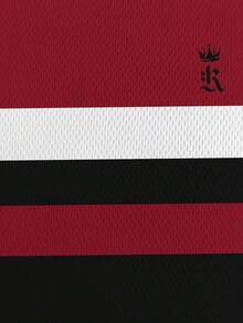 KOVSEE Áo thun đen nam in logo vương miện 3 sọc, phong cách thể thao giản dị tối giản, thích hợp cho việc mua sắm và đi chơi với bạn bè, có thể phối cùng quần jeans hoặc quần tây để tạo vẻ ngoài thoải mái nhưng vẫn đậm chất mùa hè. - Đỏ - Xem 3