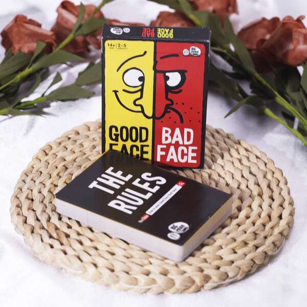 Good Face Bad Face Card Game: The Hilarious Bluffing Card Game For Family Gatherings, Perfect As A Party Gift