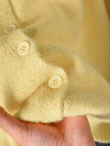 Pretty and Ole Cardigan basique jaune à col rond, ample et décontracté, grande taille - Jaune citron - Voir 6