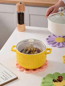 1pc Silicone Daisy Shaped Trivet Mat, Heat Resistant Pad For Hot Pots And Pans, 6.7 Inch Diameter, Washable - Multicolor - View 5