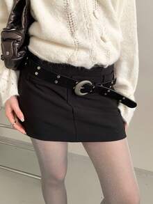 1pc Women's Black PU Leather Moon Buckle Rivet Waist Belt, Versatile - Black - View 4