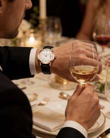 Maserati TRADIZIONE 40mm Quartz Man Watch PVD Rose Gold Case Ivory Dial 3 Hands Date Display With Black Leather Strap - Rose Gold - View 4