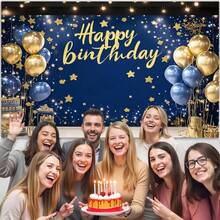 1 peça, banner plano 2D azul marinho com a frase "Feliz Aniversário", feito de tecido de poliéster, com estrelas e decorações de presentes. Ideal para decoração de festas de aniversário, comemorações de aniversário, festas de fim de ano, fundos de festa, presentes de maioridade, despedidas de solteiro(a), decoração de mesa de bolo, decoração de parede, decoração de casa/quarto/ambientes internos/externos, adereços para fundo fotográfico, tecido para fundo de aniversário, artigos/presentes para decoração de festas. - Multicolorido - Ver 3