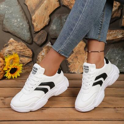 2026 New Spring/Summer Women Thick Sole Casual Sneakers, Breathable Athletic Shoes, Fashionable Lace-Up White Shoes