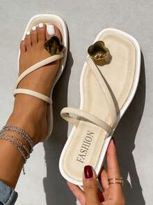 Sandalias planas para mujer, sandalias romanas, sandalias de punta cuadrada, correa cruzada, sandalias de playa de verano, pantuflas de mujer, sandalias blancas, sandalias de tacón abierto, zapatos de verano, sandalias retro, cómodas y suaves, zapatos de vacaciones, zapatos de playa, zapatos de verano de moda para mujer, hebilla de metal, pantuflas, sandalias, zapatos de resort de playa, zapatos de viaje, sandalias planas para mujer, nuevos zapatos de mujer, zapatos elegantes de mujer, sandalias de verano para damas - Blanco - Ver 7