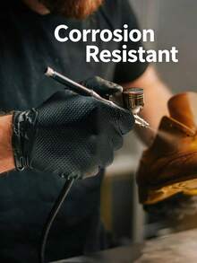 30 sztuk dwustronnych, bezpudrowych, bezlateksowych i bezwypadkowych rękawic ochronnych o grubości 10 mil, z wytłoczonym wzorem w romby, odpowiednich do konserwacji maszyn przemysłowych, czyszczenia, tatuowania i innych zastosowań. Wytrzymałe, jednorazowe, czarno-pomarańczowe rękawice robocze z nitrylu, dostępne w wielu rozmiarach, profesjonalne rękawice ochronne do użytku domowego. - Rękawice konserwacyjne. - Zobacz 4