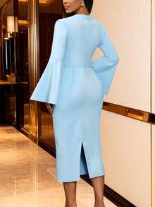 女士优雅蓝色甜心领喇叭袖修身连衣裙，适合婚礼宾客和正式场合 - 淺藍色 - 查看 3