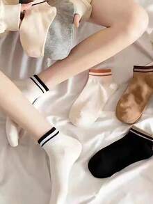 5 Pairs Casual Versatile Simple Striped Pattern Athletic Ankle Socks - Multicolor - View 3