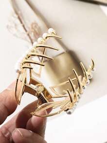 1个金色镂空蝴蝶结发夹，饰以仿珍珠 - 一款优雅的名媛风发饰，非常适合低发髻和日常通勤。女士发饰，优雅爪夹，时尚发夹。 - 金色 - 查看 5