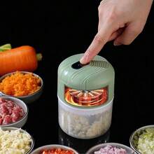 电动蒜蓉研磨器、食物处理器、迷你搅拌机。USB充电，300mAh锂电池，250ml容量。单手操作，小巧轻便，电动切碎研磨，一键启动，三件套刀片，可用于调味料和婴儿辅食制作。是家庭、宿舍和厨房的理想之选，一款必备的小型厨房工具。 - 綠色 - 查看 3